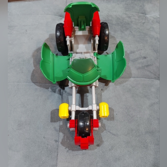 2014 TEENAGE MUTANT NINJA TURTLES STEATH VEHICLE ATTACK TRIKE / BIKE PLAYMATE - Picture 5 of 11